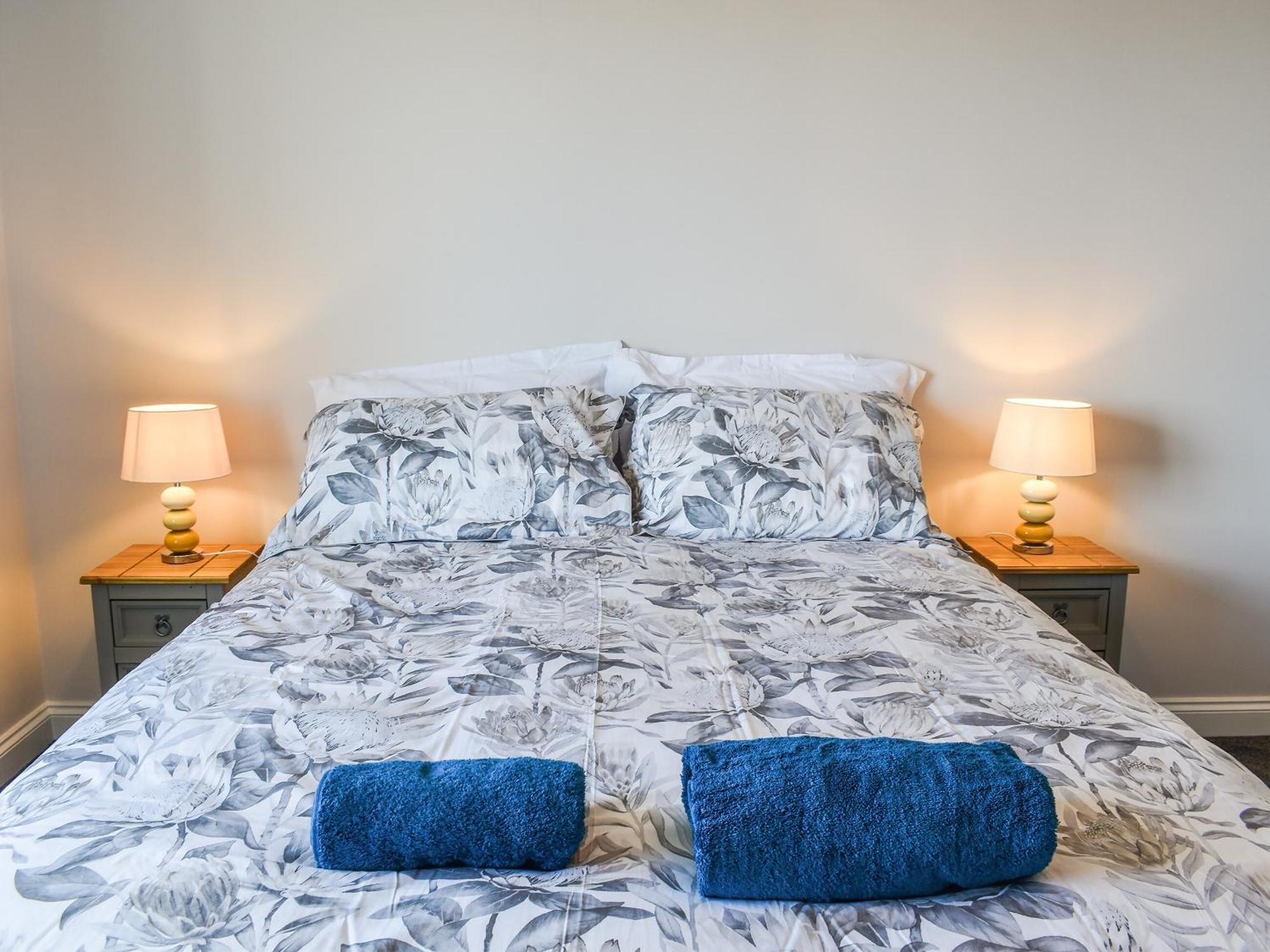 Apartment 15 Harvest Moon New Quay Buitenkant foto